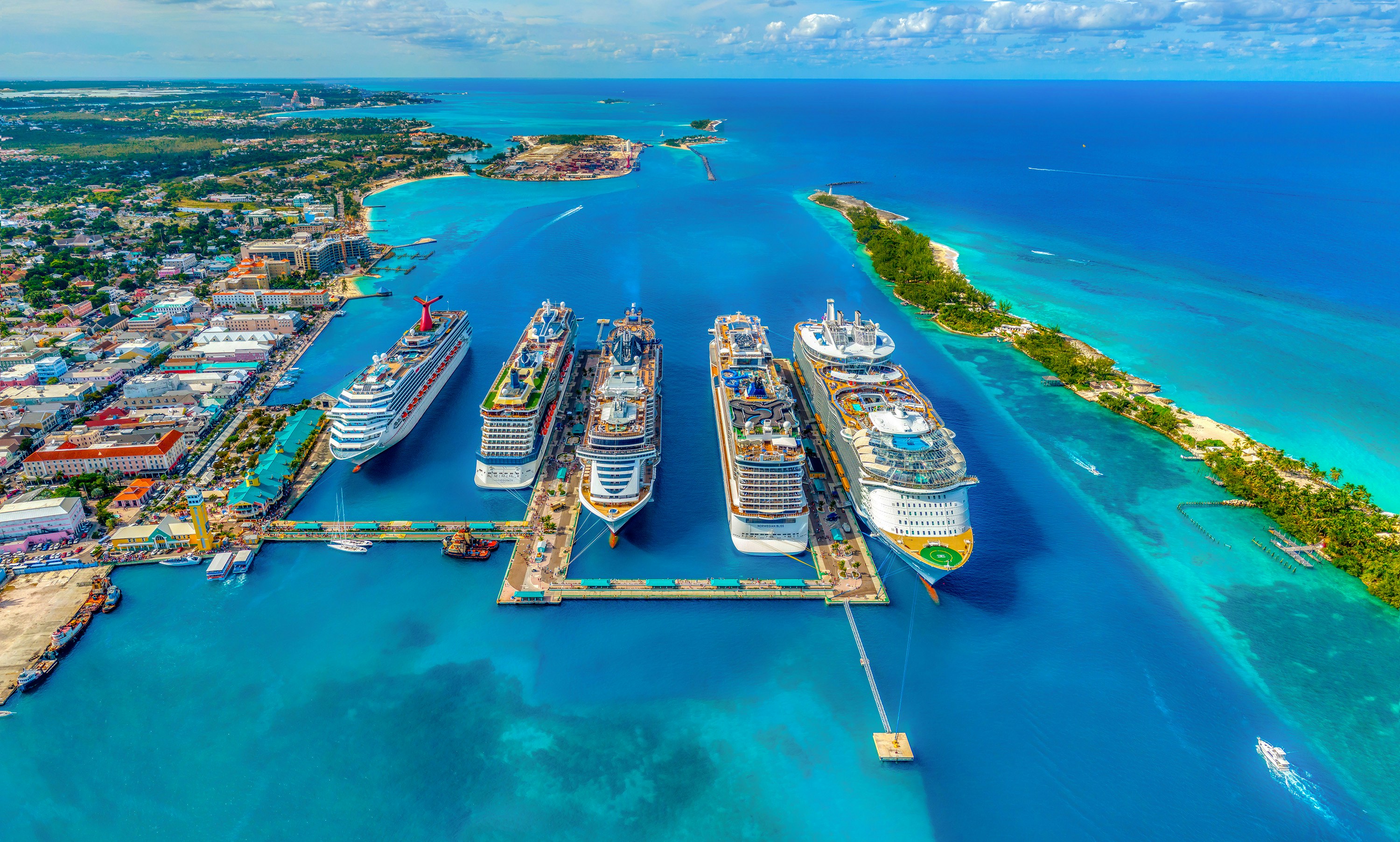 Cruise ship vacation